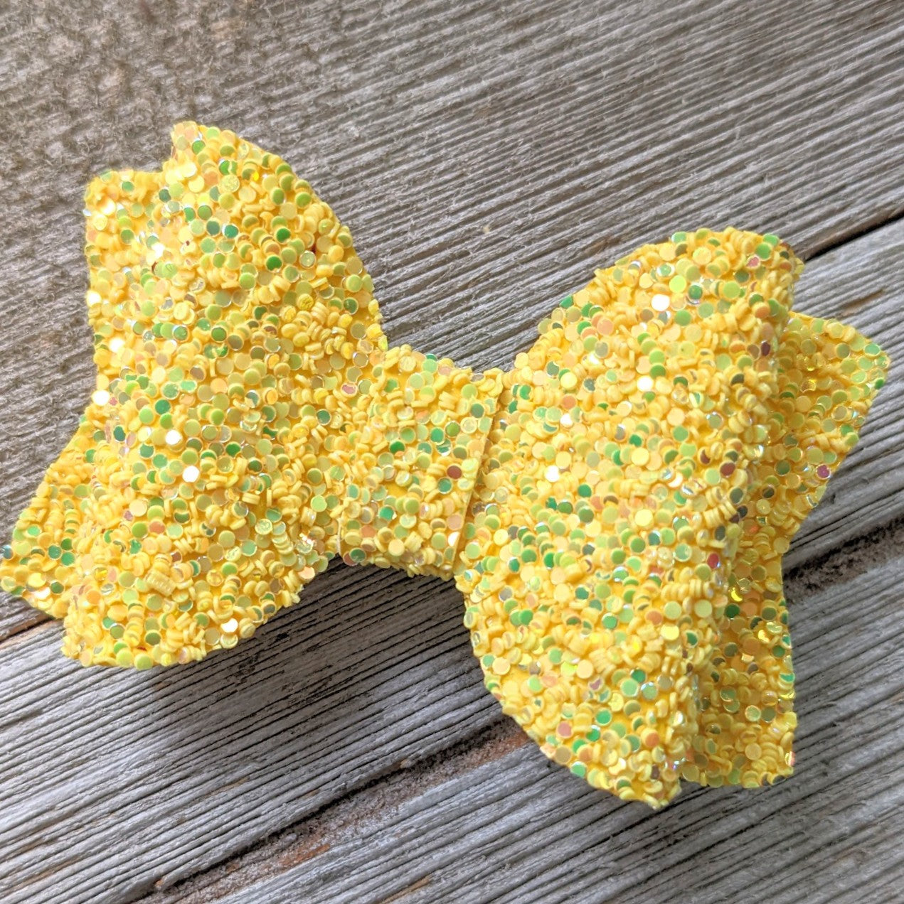 2.5" Yellow Glitter Bow