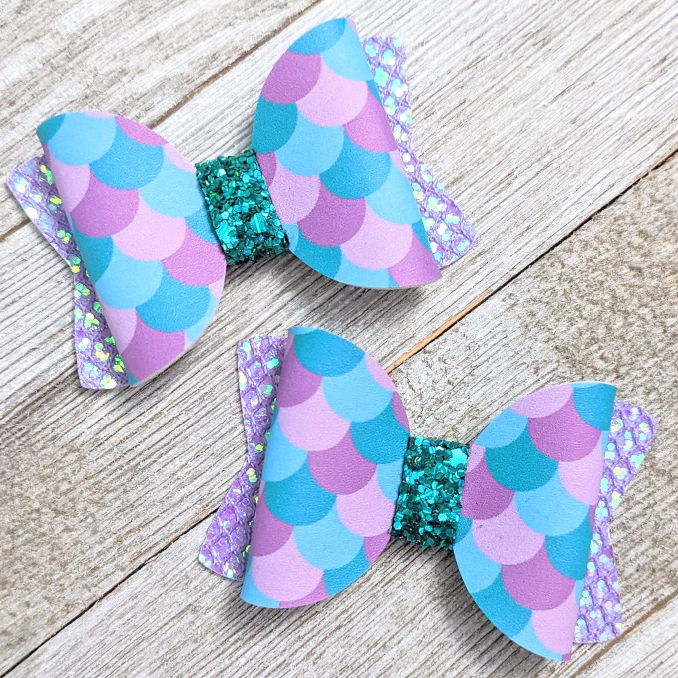 2.5" Purple and Turquoise Mermaid Scale Glitter Bow